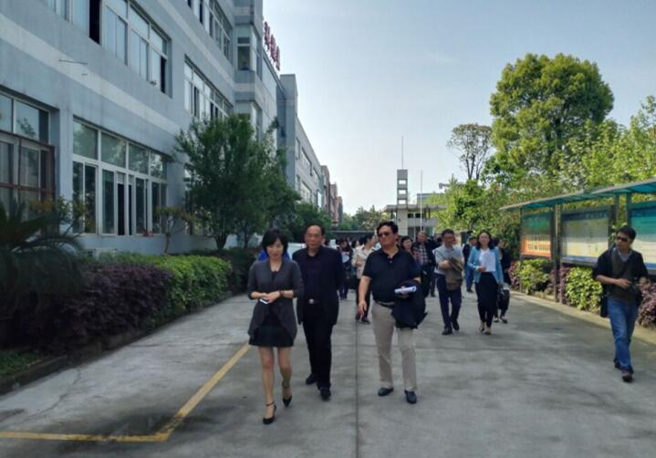 江津人才干部培訓班來我司調研 